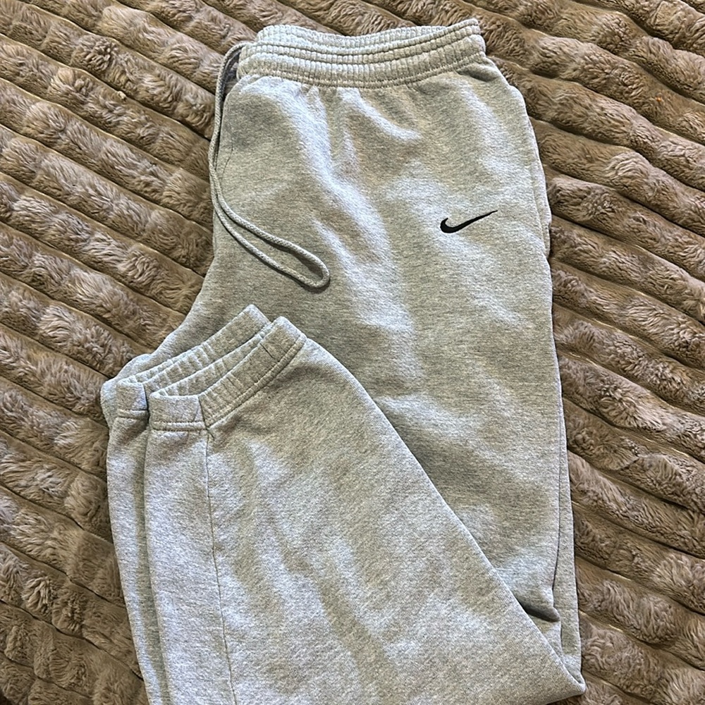 Men’s XL EUC Nike sweatpants